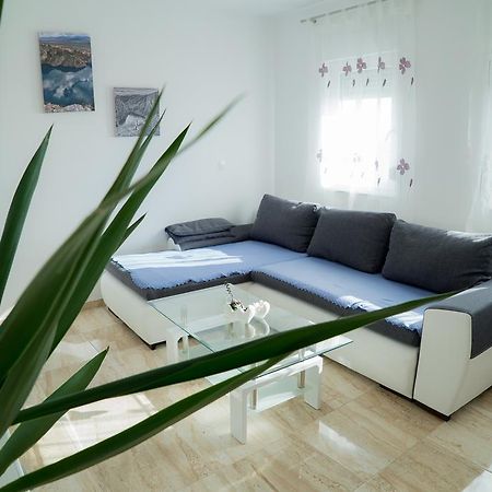 Apartmani Ruzica Makarska Esterno foto