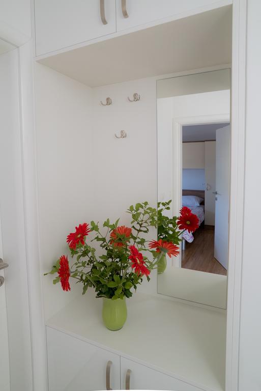 Apartmani Ruzica Makarska Esterno foto