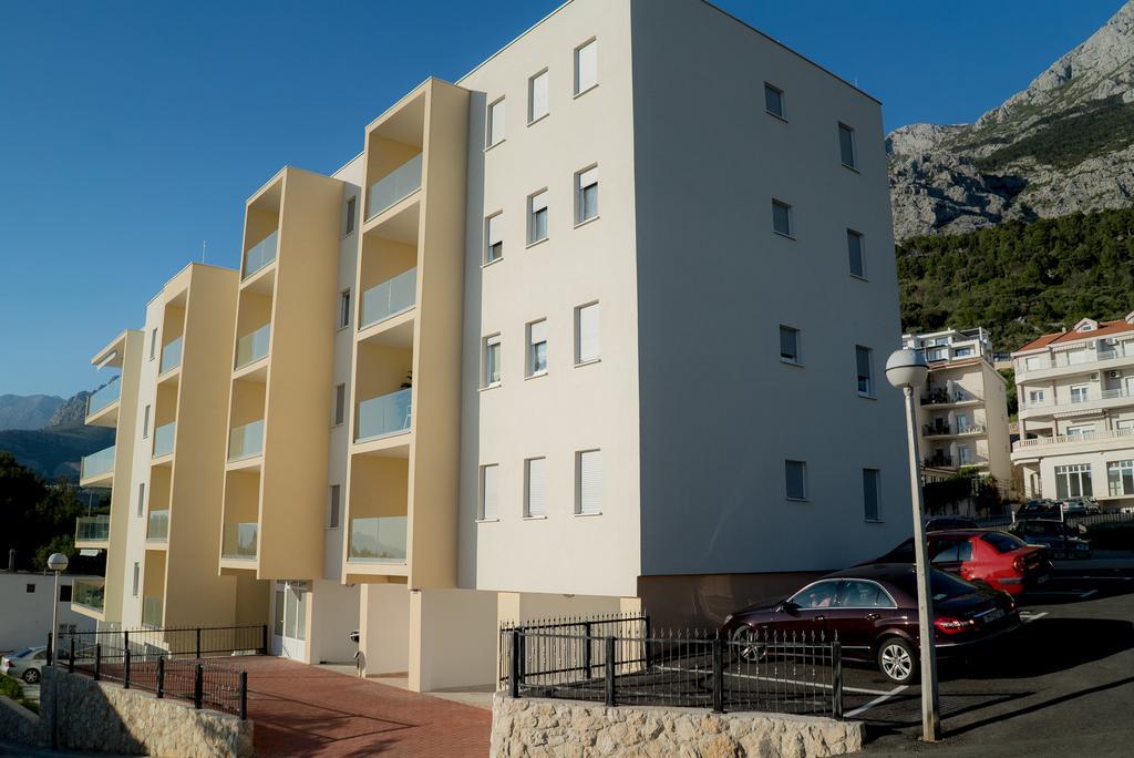 Apartmani Ruzica Makarska Esterno foto