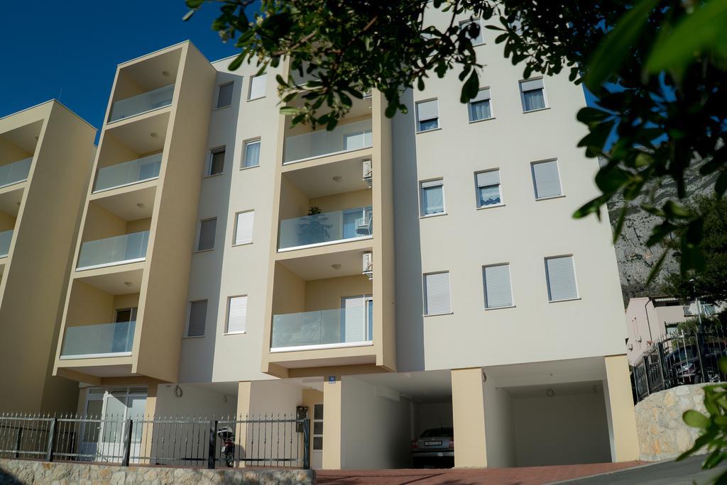 Apartmani Ruzica Makarska Esterno foto
