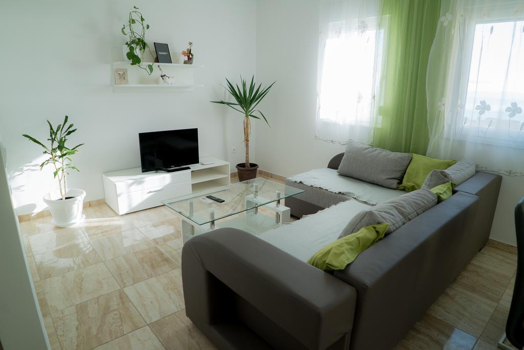 Apartmani Ruzica Makarska Esterno foto