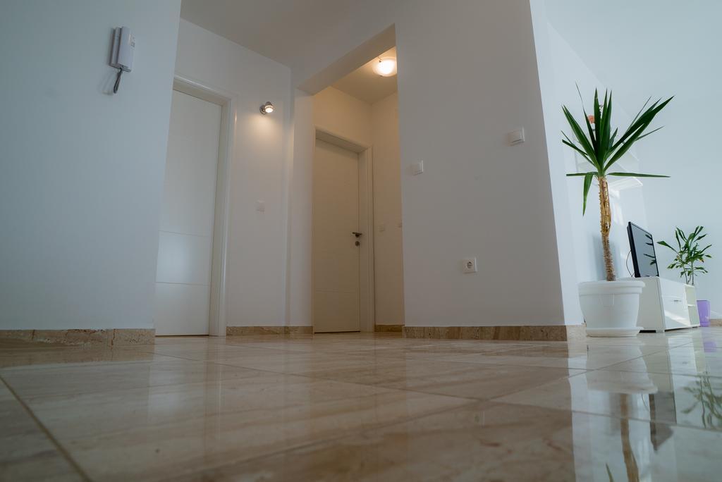 Apartmani Ruzica Makarska Esterno foto